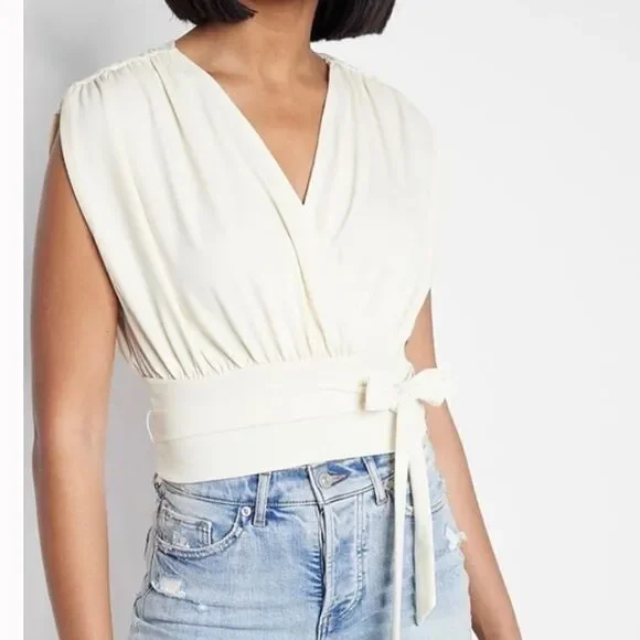 Express Cream SMOOTH MATTE JERSEY DRAPED FRONT TOP, size XS - Picture 9 of 9